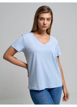 Koszulka damska z przewiewnej dzianiny błękitna Jollene 400 ze sklepu Big Star w kategorii Bluzki damskie - zdjęcie 142784181
