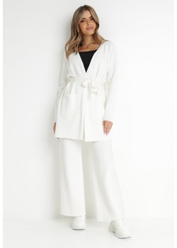 Biały 2-Częściowy Komplet z Wiskozy Kimme ze sklepu Born2be Odzież w kategorii Komplety i garnitury damskie - zdjęcie 142851923