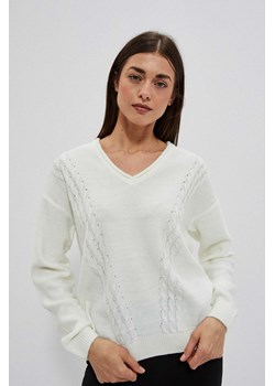 Sweter z dekoltem V ze sklepu Moodo.pl w kategorii Swetry damskie - zdjęcie 142907440