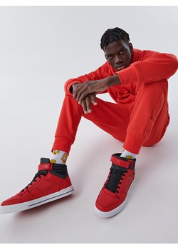 Cropp - Czerwone sneakersy - Czerwony ze sklepu Cropp w kategorii Trampki męskie - zdjęcie 143108714