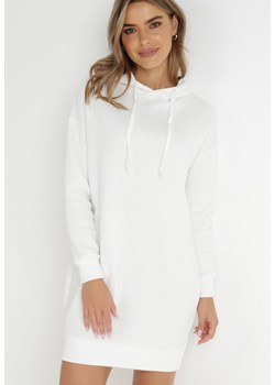 Biała Bluza Długa z Kapturem Akare ze sklepu Born2be Odzież w kategorii Bluzy damskie - zdjęcie 143178732