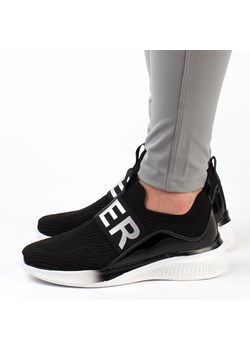 Czarne sneakersy damskie Vinceza 8774 ze sklepu suzana.pl w kategorii Buty sportowe damskie - zdjęcie 143206870