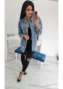 katana jeansowa długa belcci z przetarciami - jasny jeans ze sklepu STYLOWO w kategorii Kurtki damskie - zdjęcie 143405210