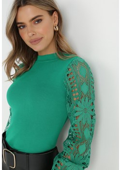 Zielony Sweter z Bufiastym i Koronkowym Rękawem Kephia ze sklepu Born2be Odzież w kategorii Swetry damskie - zdjęcie 143611064