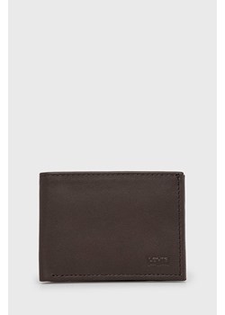 Levi&apos;s portfel skórzany kolor brązowy ze sklepu ANSWEAR.com w kategorii Portfele męskie - zdjęcie 143640574