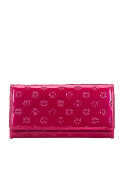 Damski portfel skórzany lakierowany z monogramem różowy ze sklepu WITTCHEN w kategorii Portfele damskie - zdjęcie 143694400