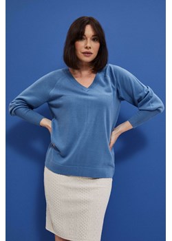 Sweter ze ściągaczem z tyłu ze sklepu Moodo.pl w kategorii Swetry damskie - zdjęcie 143699264
