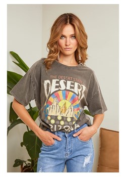 Koszulka "Desert" w kolorze antracytowym ze sklepu Limango Polska w kategorii Bluzki damskie - zdjęcie 143707560