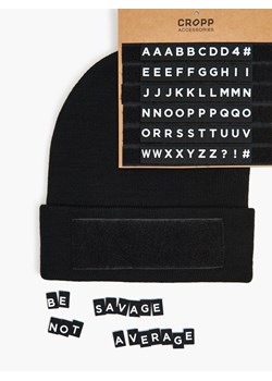 Cropp - Czarna czapka beanie z odczepianymi literami - czarny ze sklepu Cropp w kategorii Czapki zimowe męskie - zdjęcie 143735792