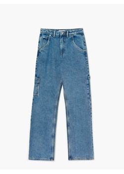 Cropp - Jeansy straight cargo - niebieski ze sklepu Cropp w kategorii Jeansy damskie - zdjęcie 144357440