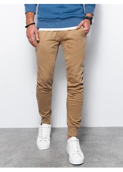 Spodnie męskie dresowe joggery P948 - kawowe ze sklepu ombre w kategorii Spodnie męskie - zdjęcie 144678421