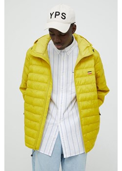 Levi&apos;s kurtka męska kolor żółty przejściowa ze sklepu ANSWEAR.com w kategorii Kurtki męskie - zdjęcie 144749924