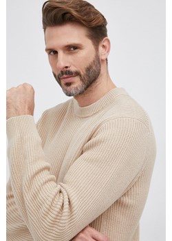 Sweter męski Samsoe beżowy  ze sklepu ANSWEAR.com w kategorii Swetry męskie - zdjęcie 144775183