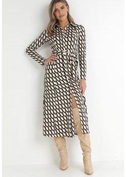 Jasnobeżowa Sukienka Koszulowa w Geometryczny Wzór Kelsam ze sklepu Born2be Odzież w kategorii Sukienki - zdjęcie 144882191