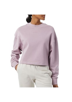 Bluza New Balance WT23555VSW - fioletowa ze sklepu streetstyle24.pl w kategorii Bluzy damskie - zdjęcie 144963220