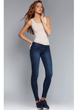 Jeansy modelujące skinny ze średnim stanem 623-100D, Kolor granatowy, Rozmiar L, Conte ze sklepu Primodo w kategorii Jeansy damskie - zdjęcie 144986450