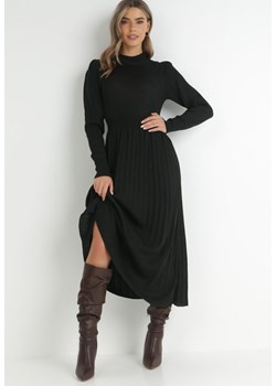 Czarna Sukienka Plisowana z Metaliczną Nitką Wadwen ze sklepu Born2be Odzież w kategorii Sukienki - zdjęcie 145033430
