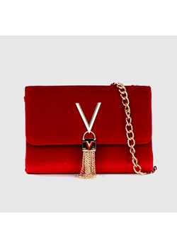 VALENTINO BAGS - Czerwona aksamitna kopertówka DIVINA GIFT ze sklepu outfit.pl w kategorii Kopertówki - zdjęcie 145038502