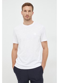 BOSS t-shirt bawełniany BOSS ORANGE kolor biały gładki ze sklepu ANSWEAR.com w kategorii T-shirty męskie - zdjęcie 145050353