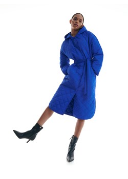 Reserved - Pikowany płaszcz - Niebieski ze sklepu Reserved w kategorii Płaszcze damskie - zdjęcie 145187082