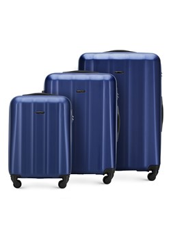 Zestaw walizek z polikarbonu fakturowanych ze sklepu WITTCHEN w kategorii Walizki - zdjęcie 145280863