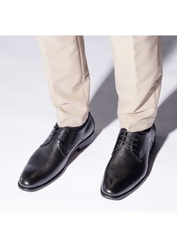 Męskie buty derby skórzane z plecionką z przodu ze sklepu WITTCHEN w kategorii Półbuty męskie - zdjęcie 145750384