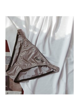 Satynowe klasyczne majtki z gumką - Biały / S/M ze sklepu Valetta.pl w kategorii Majtki damskie - zdjęcie 146016991
