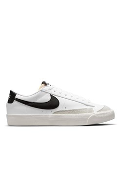 Nike Blazer Low 77 Damskie Białe (DC4769-102) ze sklepu Worldbox w kategorii Trampki damskie - zdjęcie 146108714