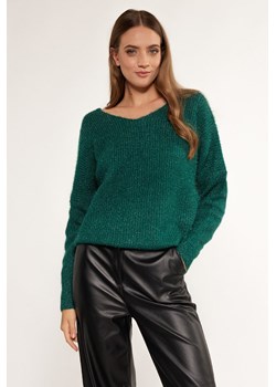 Prążkowany sweter z bufiastymi rękawami ze sklepu MONNARI w kategorii Swetry damskie - zdjęcie 146332740