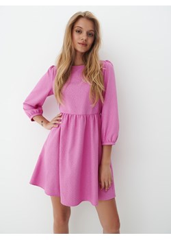 Mohito - Różowa sukienka mini w panterkę - różowy ze sklepu Mohito w kategorii Sukienki - zdjęcie 146362022