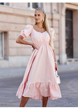Sukienka Camilla Pudrowa ze sklepu Lisa Mayo w kategorii Sukienki - zdjęcie 146368372