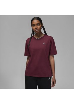T-shirt damski Jordan Essentials - Czerwony ze sklepu Nike poland w kategorii Bluzki damskie - zdjęcie 146619681