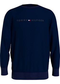 Bluza dresowa męska Velour Tommy Hilfiger granatowa UM0UM02670 ze sklepu piubiu_pl w kategorii Bluzy męskie - zdjęcie 146752351