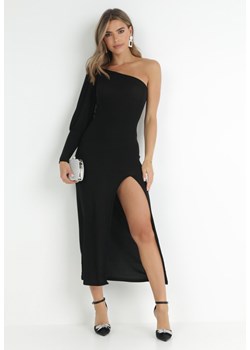 Czarna Sukienka Asymetryczna z Głębokim Rozcięciem na Dole Riris ze sklepu Born2be Odzież w kategorii Sukienki - zdjęcie 146771542