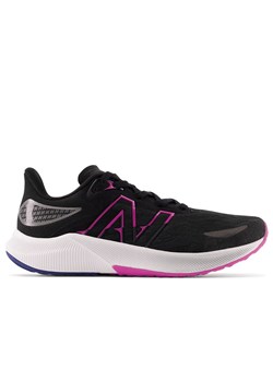 Buty New Balance FuelCell Propel v3 WFCPRCD3 - czarne ze sklepu streetstyle24.pl w kategorii Buty sportowe damskie - zdjęcie 146834710