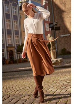 Efektowna, rozkloszowana spódnica, jasny brąz ze sklepu Greenpoint.pl w kategorii Spódnice - zdjęcie 146865511