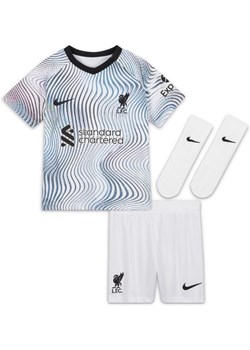 Strój piłkarski dla niemowląt i maluchów Nike Liverpool F.C. 2022/23 (wersja wyjazdowa) - Biel ze sklepu Nike poland w kategorii Odzież dla niemowląt - zdjęcie 146877353