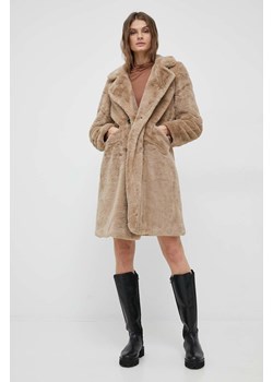 Vero Moda płaszcz damski kolor beżowy przejściowy oversize ze sklepu ANSWEAR.com w kategorii Futra damskie - zdjęcie 146986930