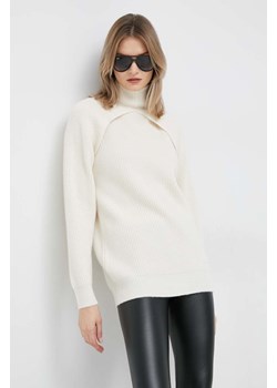Calvin Klein sweter wełniany damski kolor beżowy z półgolfem ze sklepu ANSWEAR.com w kategorii Swetry damskie - zdjęcie 147199293