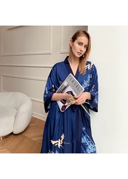 Peniuar damski o kroju kimono - Niebieski / Uniwersalny ze sklepu Maybella.pl w kategorii Szlafroki damskie - zdjęcie 147235371