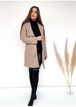 elegancki klasyczny płaszcz classico z podszewką - beżowy ze sklepu STYLOWO w kategorii Płaszcze damskie - zdjęcie 147429000