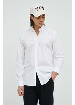 Bruuns Bazaar koszula męska kolor biały regular z kołnierzykiem button-down ze sklepu ANSWEAR.com w kategorii Koszule męskie - zdjęcie 147580641