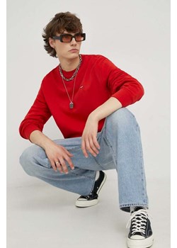 Levi&apos;s bluza bawełniana męska kolor czerwony gładka ze sklepu ANSWEAR.com w kategorii Bluzy męskie - zdjęcie 147661210