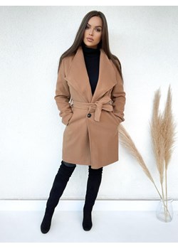 Płaszcz damski Moda Italia - STYLOWO ze sklepu STYLOWO w kategorii Płaszcze damskie - zdjęcie 147674301