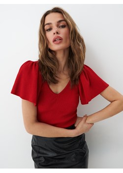 Mohito - Dzianinowa bluzka z bufiastymi rękawami - Czerwony ze sklepu Mohito w kategorii Bluzki damskie - zdjęcie 147734352