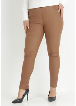 Brązowe Spodnie Skinny Push Up Zami ze sklepu Born2be Odzież w kategorii Spodnie damskie - zdjęcie 147802501