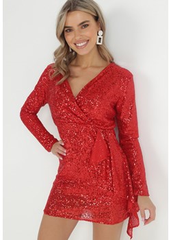 Czerwona Cekinowa Sukienka Mini z Kopertowym Dekoltem Missi ze sklepu Born2be Odzież w kategorii Sukienki - zdjęcie 147914350