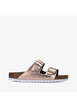 BIRKENSTOCK ARIZONA SOFT FOOTBED ze sklepu Symbiosis w kategorii Klapki damskie - zdjęcie 147937772