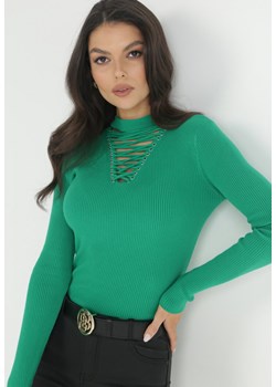 Zielony Sweter z Gorsetowym Wiązaniem na Dekolcie Teollie ze sklepu Born2be Odzież w kategorii Swetry damskie - zdjęcie 147952443