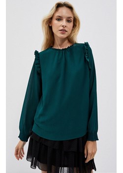Bluzka koszulowa z falbaną na ramionach w kolorze zielonym 3939, Kolor zielony, Rozmiar S, Moodo ze sklepu Primodo w kategorii Bluzki damskie - zdjęcie 148037534
